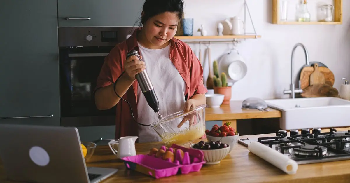 Essential Kitchen Gadgets for Beginners